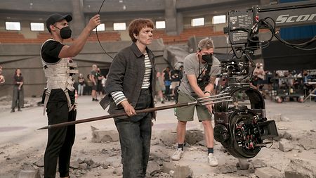 The-Hunger-Games-Ballad-of-Songbirds-&-Snakes-cinematography-ARRI-Rental-ALEXA-Mini-LF-Signature-Prime-Jo-Willems-ASC-SBC-arena-set